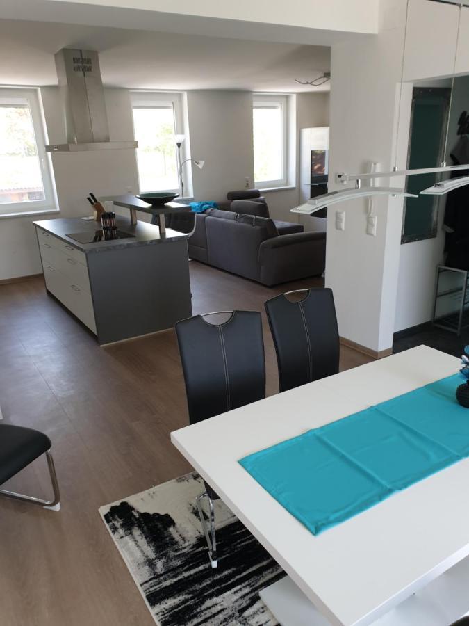 Charakterhaus Apartment Neulengbach Bagian luar foto