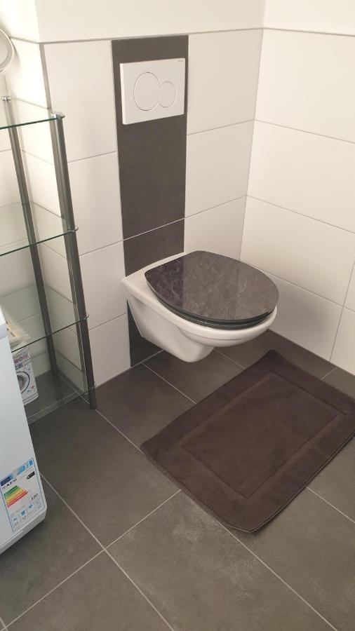 Charakterhaus Apartment Neulengbach Bagian luar foto